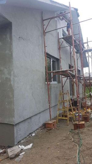Applying Facade Primer Layer to a Metal House Project in Craiova thumbnail