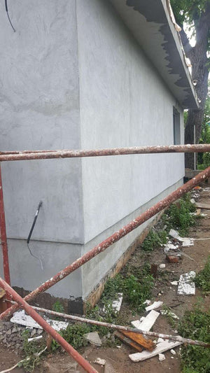Applying Facade Primer Layer to a Metal House Project in Craiova thumbnail