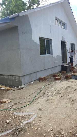 Applying Facade Primer Layer to a Metal House Project in Craiova thumbnail