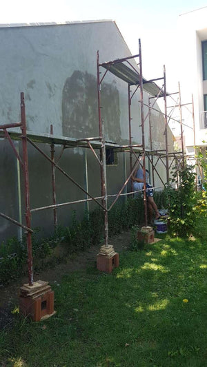 Applying Facade Primer Layer to a Metal House Project in Craiova thumbnail