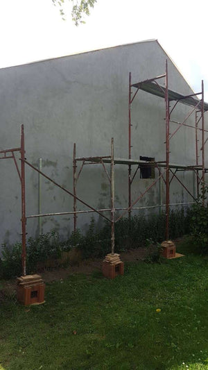 Applying Facade Primer Layer to a Metal House Project in Craiova thumbnail