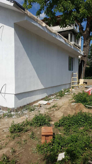 Applying Facade Primer Layer to a Metal House Project in Craiova thumbnail