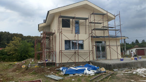 Applying Siliconized Decorative Plaster to a Construction Project in Saftica thumbnail