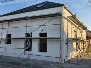 Applying Textured Decorative Plaster to a 191 sqm Metal House in Sibiu thumbnail