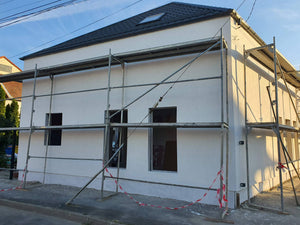 Applying Textured Decorative Plaster to a 191 sqm Metal House in Sibiu thumbnail