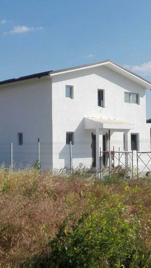 Applying Textured Decorative Plaster to a Metal House in Domnesti thumbnail