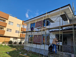 Application of Silicon Decorative Plaster for Two-Story Metal House in Bucharest thumbnail