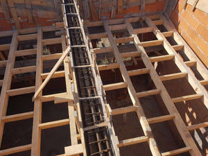 Reinforcing and Formwork for Beams and Columns on a Masonry House in Mogosoaia thumbnail