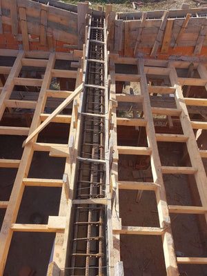 Reinforcing and Formwork for Beams and Columns on a Masonry House in Mogosoaia thumbnail