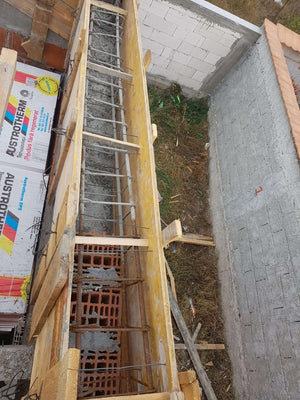 Reinforcing and Formwork for Beams and Columns on a Masonry House in Mogosoaia thumbnail