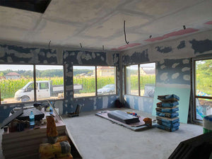 Chiseling Walls and Ceilings of a 320 sqm Metal House in Snagov thumbnail