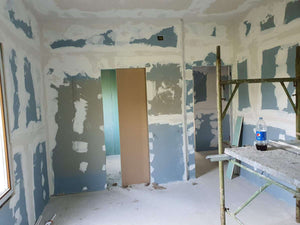 Chiseling Walls and Ceilings of a 320 sqm Metal House in Snagov thumbnail