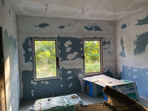 Chiseling Walls and Ceilings of a 320 sqm Metal House in Snagov thumbnail
