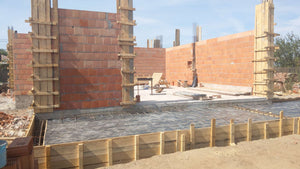 Formwork and Pouring Concrete for Pillars and Exterior Walls of a 386 sqm House thumbnail