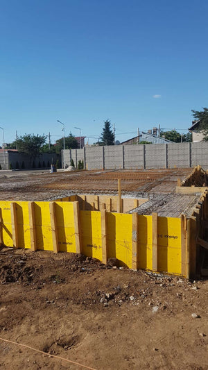 Compacting Reinforcement for the Final Slab of a 240 sqm Metal Hall Foundation Project thumbnail
