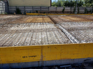 Compacting Reinforcement for the Final Slab of a 240 sqm Metal Hall Foundation Project thumbnail