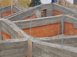 Demolding of Beams and Exterior Polystyrene Cladding for a Masonry House in Mogosoaia thumbnail