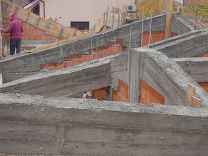 Demolding of Beams and Exterior Polystyrene Cladding for a Masonry House in Mogosoaia thumbnail
