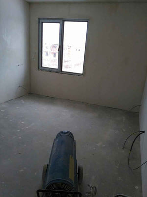 Applying Interior Putty and Priming Walls for Vinaro in a 191 sqm Metal House thumbnail