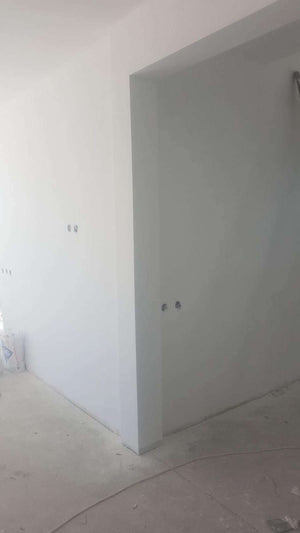 Plastering of Interior Walls and Ceilings with Primer and Vinarom for a Saftica House thumbnail