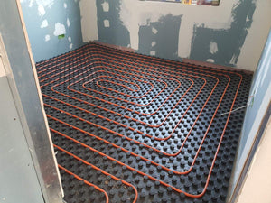 Underfloor Heating and Pouring of Screeds for Individual House thumbnail
