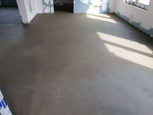 Underfloor Heating and Pouring of Screeds for Individual House thumbnail
