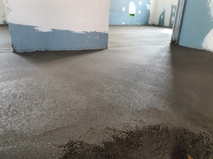 Underfloor Heating and Pouring of Screeds for Individual House thumbnail