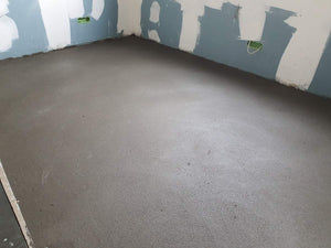 Underfloor Heating and Pouring of Screeds for Individual House thumbnail