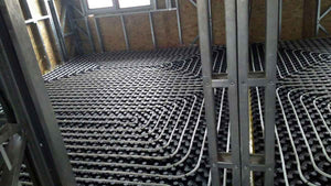 Underfloor Heating and Mechanized Screed Pouring for a 191 sqm House Project thumbnail