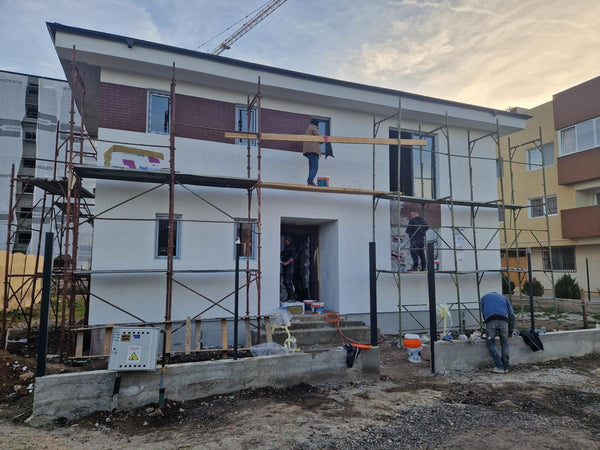 Lucrari de finisare fatada cu caramida aparenta pe structura metalica
