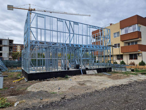 Light Metal Structure Installation for a Two-Story House Project thumbnail