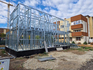 Light Metal Structure Installation for a Two-Story House Project thumbnail