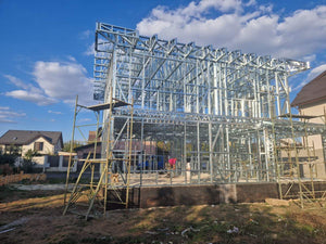 Light Metal Structure Installation for a Two-Story House Project thumbnail