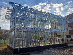 Light Metal Structure Installation for a Two-Story House Project thumbnail