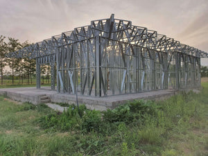Metal Roof Truss Installation for a 320 sqm House Project in Snagov thumbnail
