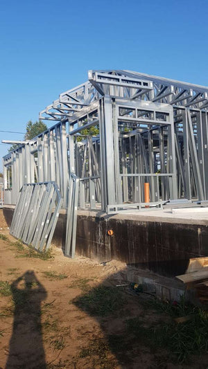 Installation of Metal Structure for a House Project in Galati thumbnail