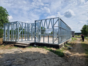 Installation of Metal Frame for Single-Story House Model 130-093 in Snagov thumbnail