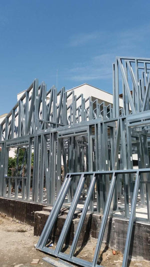Metal Structure House Installation in Craiova thumbnail