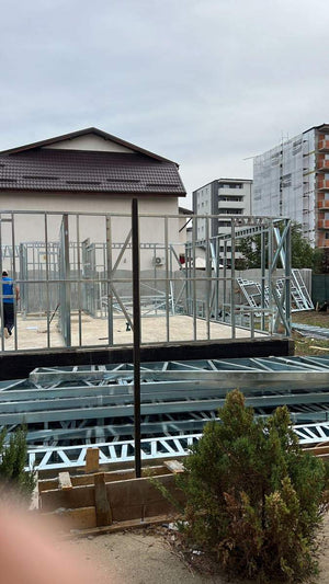 Installation of Light Metal Structure on the Ground Floor for a Two-Story House thumbnail