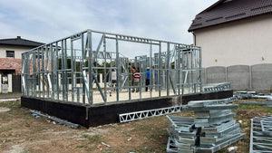 Installation of Light Metal Structure on the Ground Floor for a Two-Story House thumbnail