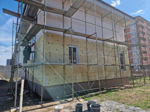 Installation of House Carpentry and Exterior Insulation with Basalt Wool thumbnail