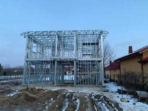 Roof Truss Installation for a Metal Structure House in Snagov thumbnail