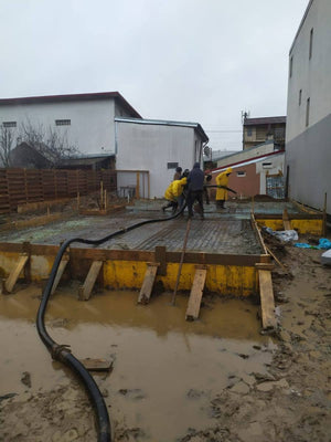 Mechanized Concrete Slab Pouring for a Two-Story House in Bucharest thumbnail