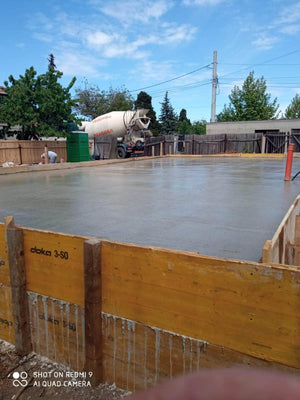 Pouring of Ground Level Plate for a Metal Structure Ground Floor House thumbnail