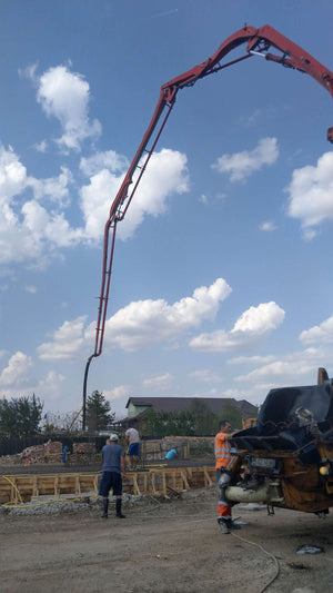 Pouring of Plate on Masonry for a 386 sqm House in Bucharest thumbnail