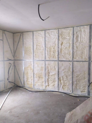 Wall Insulation with Cellulose for a Single-Story Guesthouse thumbnail