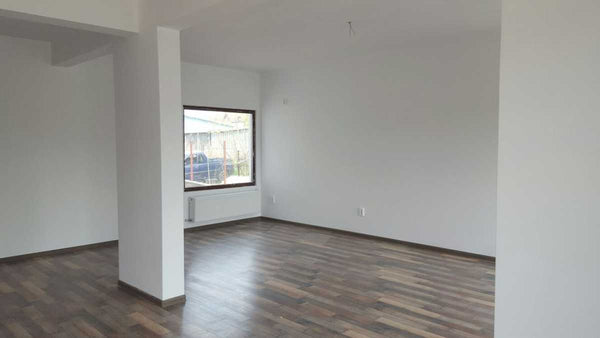 vedere de ansamblu camera de zi finalizata la cheie