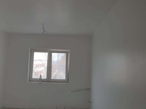 Wall and Ceiling Painting and Self-Leveling Concrete Pouring for a 120 sqm Apartment in Baneasa thumbnail