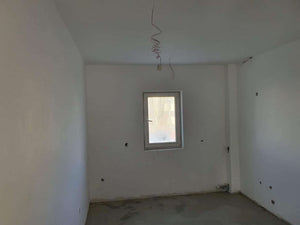 Wall and Ceiling Painting and Self-Leveling Concrete Pouring for a 120 sqm Apartment in Baneasa thumbnail