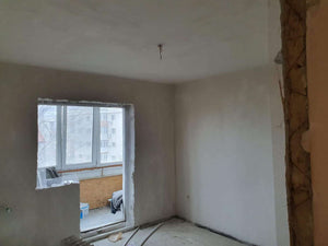 Wall and Ceiling Painting and Self-Leveling Concrete Pouring for a 120 sqm Apartment in Baneasa thumbnail